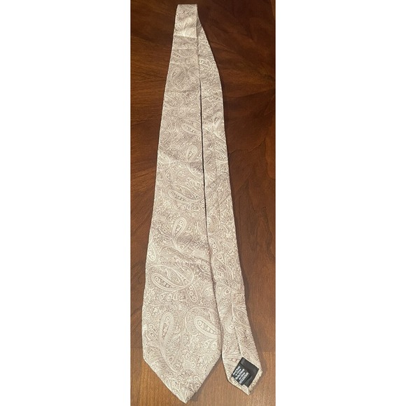 Croft & Barrow, Hand Made, 100% Silk, Men’s Neck Tie, Made In China - Picture 3 of 9